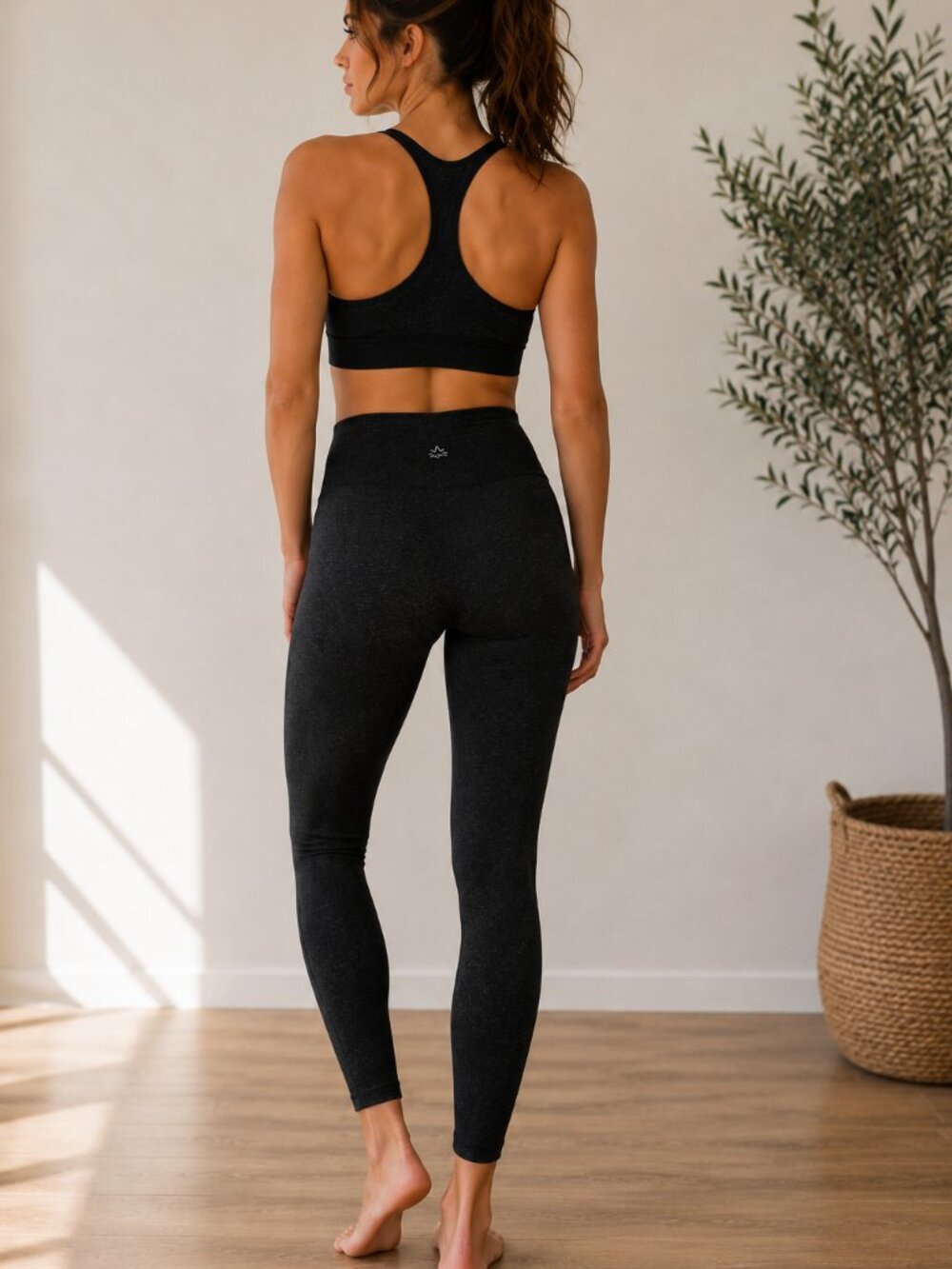BEYOND YOGA Spacedye Out of Pocket High Waisted Leggings Black / Gray Heather Si